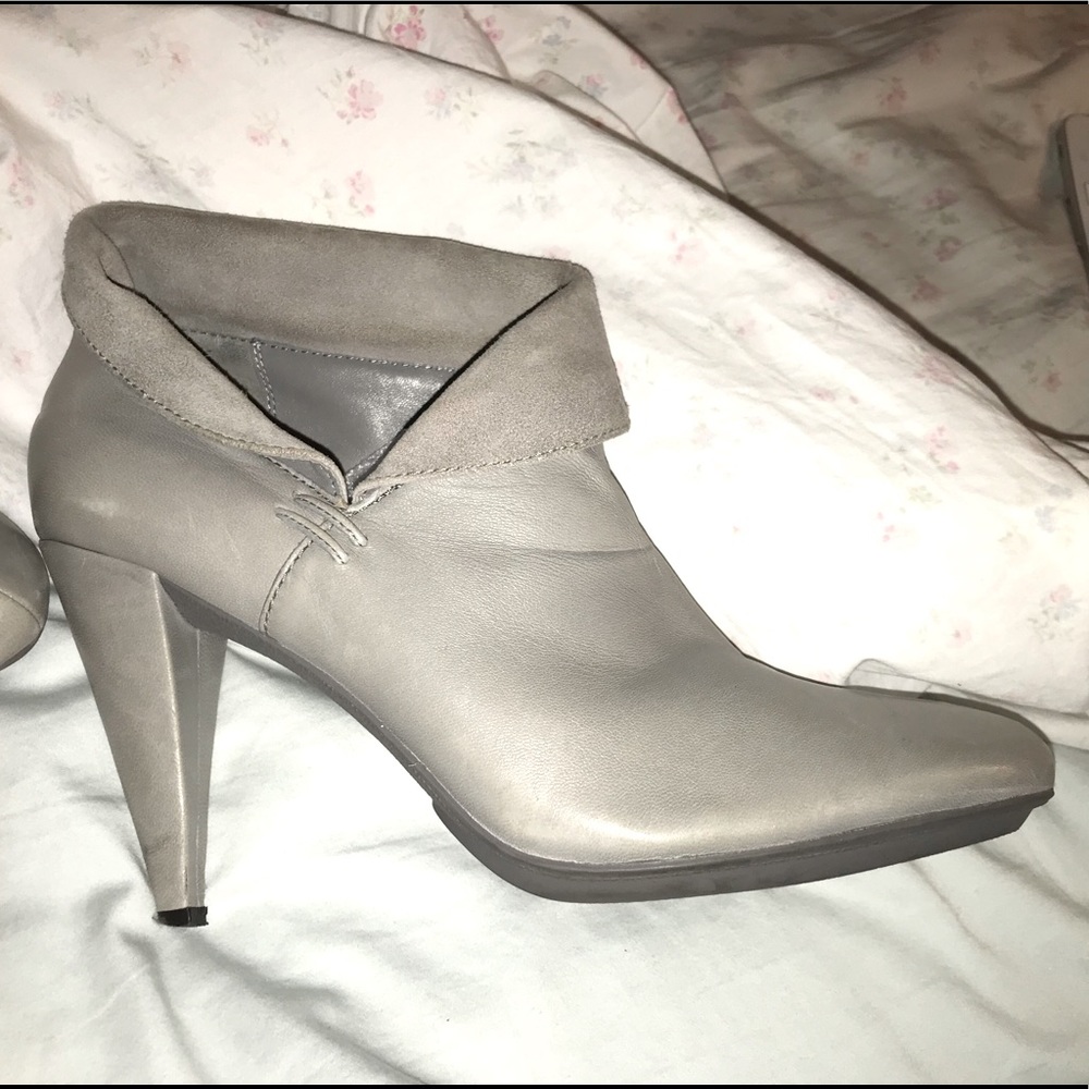 Coach Annika Booties Nwob